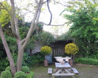 Guthrie Cottage In the Village of Havelock North - Havelock North - Patio