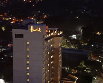 Harolds Hotel - Cebu - Rakennus