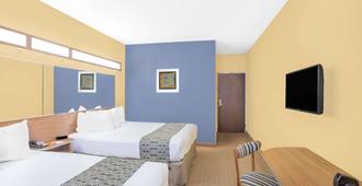 Microtel Inn & Suites by Wyndham Chili/Rochester Airport - Ρότσεστερ