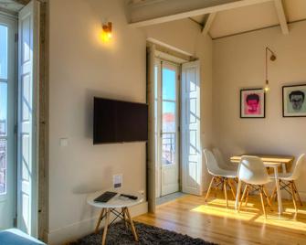 Porto Cinema Apartments - Porto - Jadalnia