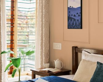 Terra Haze by Raho A warm hideaway shaped by Terracotta - Kakkabe - Bedroom