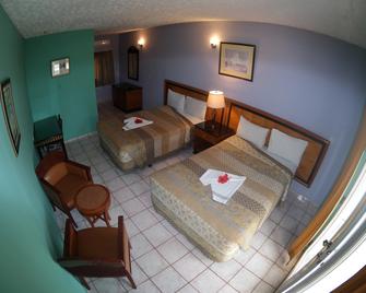 Holiday Beach Club Hotel - Serrekunda - Спальня