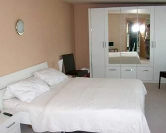 Ferienhaus Dh-38879 - Lubmin - Schlafzimmer