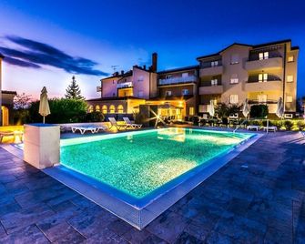 Villa Badi - Umag - Piscina