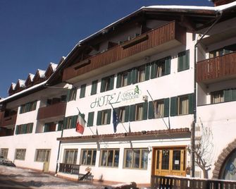Hotel Orsa Maggiore - Falcade - Gebouw