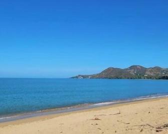 Villa Zoe House Cerca de Rincón - Añasco - Playa