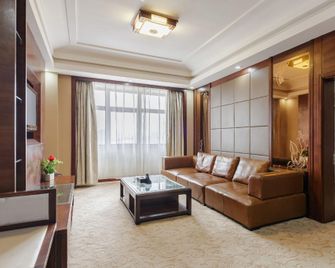 Hailian International Hotel - Ji'an - Bedroom