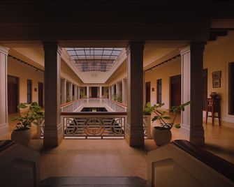 Visalam Chettinad Palace - A Cgh Earth Experience - Karaikudi