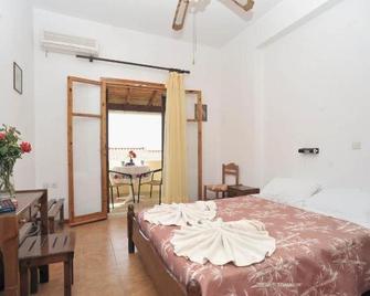Bbb - Barbati Blick Bungalows - Barbati - Slaapkamer