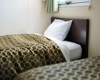 Business Hotel Okada-ya Bayside - Toyohashi - Bedroom