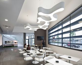 Sercotel Hola Tafalla, an Ascend Collection Hotel - Tafalla - Restaurace