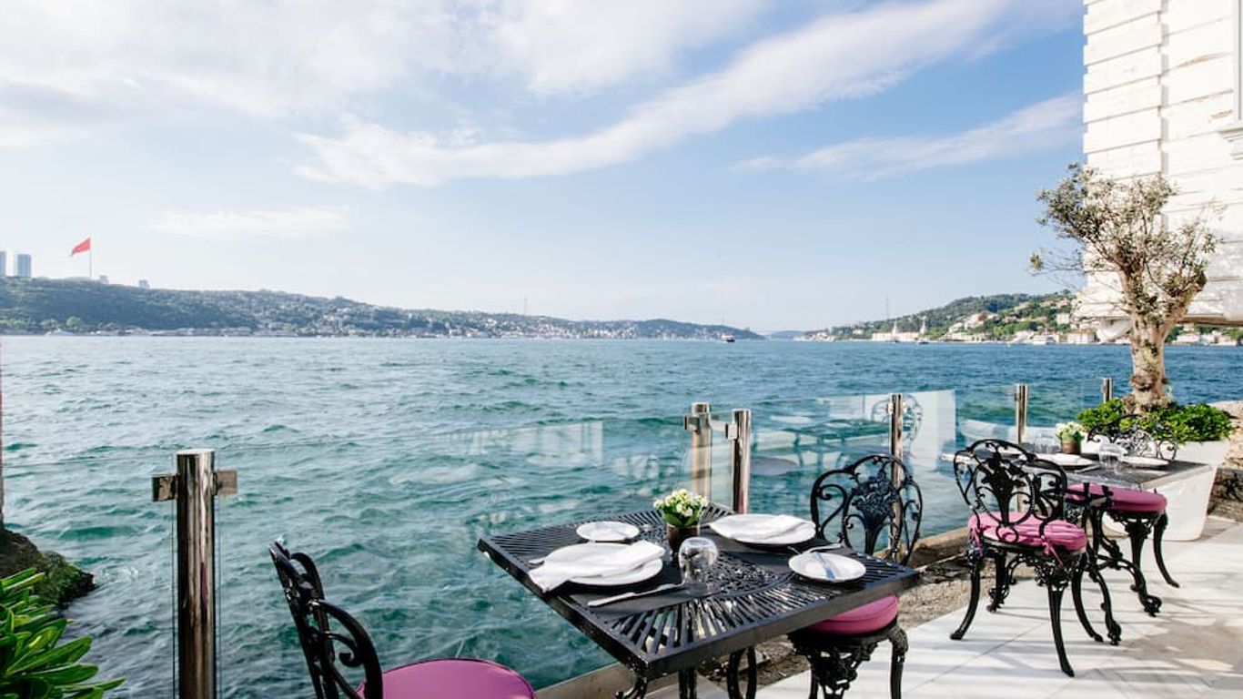 Bosphorus Palace Hotel