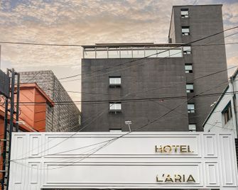Laria Hotel - Suwon - Edificio