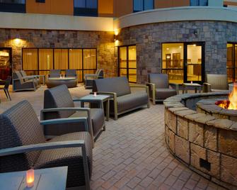 Courtyard by Marriott Atlanta Conyers - Conyers - Terasa