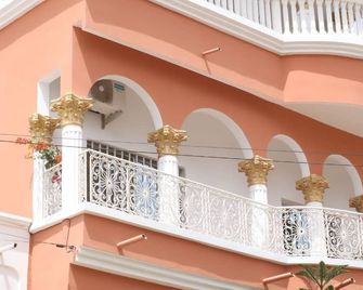 Hotel Illiyin - Dakar - Priveliște în exterior