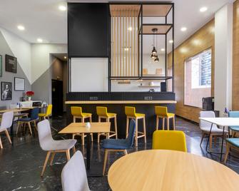 Holiday Inn Madrid - Las Tablas - Madrid - Restaurant