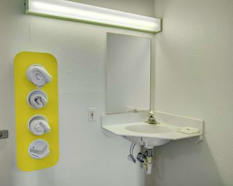 Motel 6 Lima - Lima
