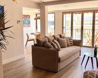 Hostal Del Vino La Costera - Altea - Sala de estar