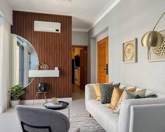 Goistay Elegant Refugio Caribeño 1br Gym Pool Naco - Santo Domingo - Sala de estar