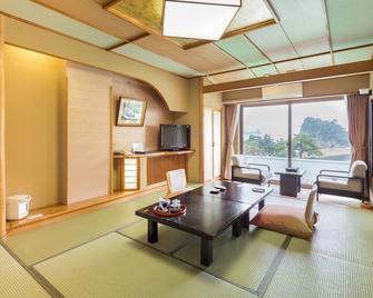 Dogashima Onsen Hotel - Nishiizu - Dining room