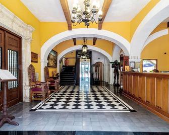 Hotel Caribe Merida Yucatan - מרידה - דלפק קבלה