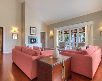 Quinta Jardins Do Lago - Funchal - Living room