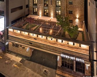 Brown Dot Hotel Seomyeon - Busán - Vista del exterior