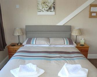 Heidl Guest House - Perth - Bedroom