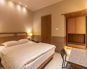 Reay Road Residency Hotel - Mumbai - Schlafzimmer