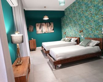 Ross Family Suites - Reggio di Calabria - Kamar Tidur