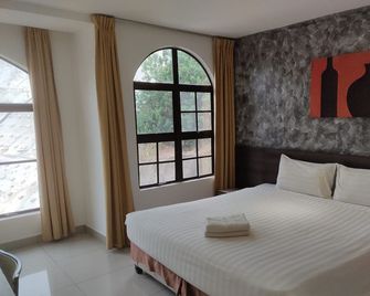Jin Hotel - Puchong - Schlafzimmer