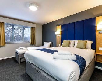 Days Inn by Wyndham London Stansted Airport - Bishop's Stortford - Bedroom