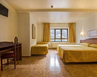 Hotel Cervol - Andorra la Vella - Bedroom