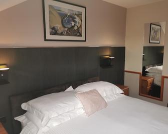 Murray Arms Hotel - Orkney - Bedroom