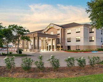 Comfort Suites La Porte - La Porte - Building