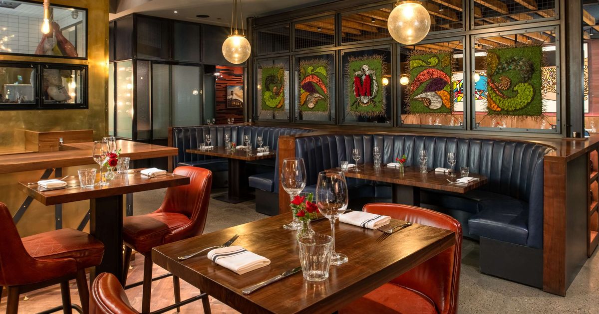 The Duniway Portland, a Hilton Hotel ab 128 €. Hotels in Portland KAYAK