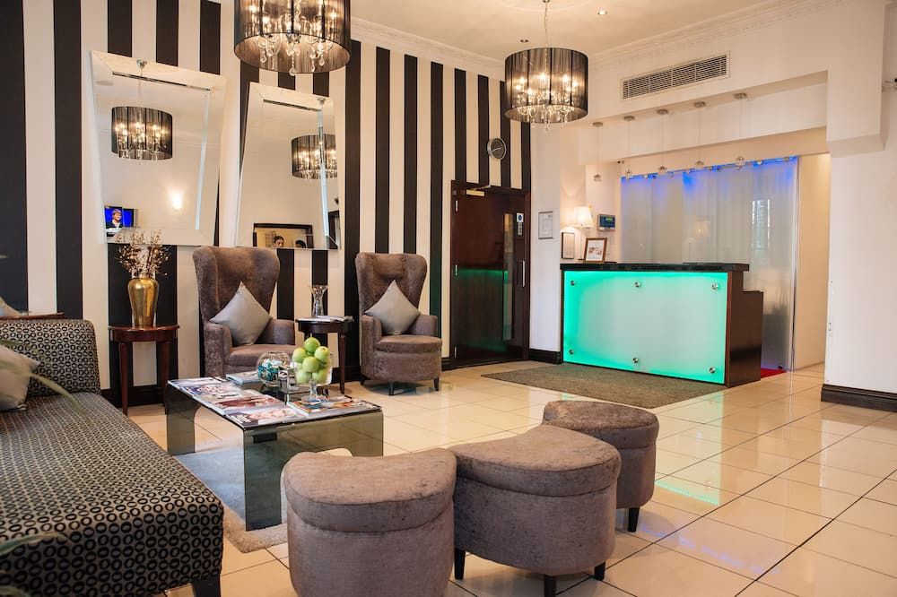 ذا بريمير نوتينغ هيل