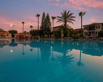 Alize Hotel - Ölüdeniz - Pool