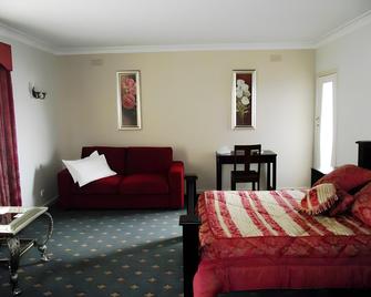 503 On Princes Drive Motel - Morwell - Bedroom