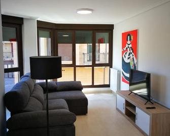Apartamentos Gran Socaire de Noja - Noja - Living room