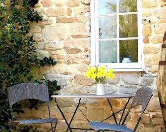 Stunning stone cottage on Bath's doorstep - בוקס - פטיו