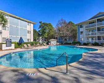 Hilton Head Condo Pool, Hot Tub and Tennis Access! - Hilton Head Island - Pool