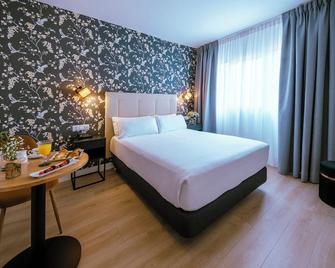 Hotel Cisneros - Alcalá de Henares - Camera da letto