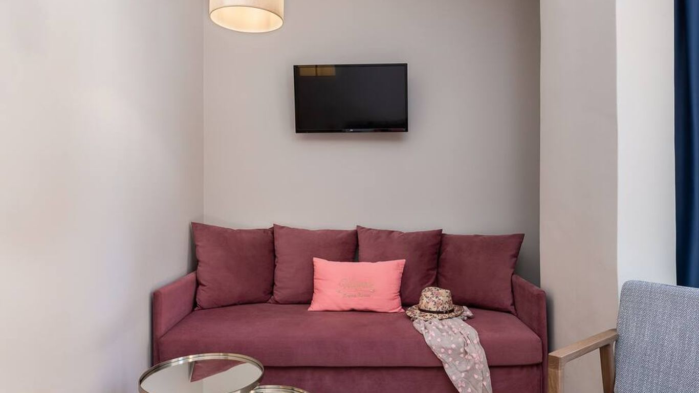 Viaggio Elegant Rooms