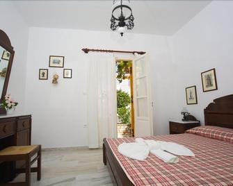 Ostria Pansion - Naousa - Ložnice