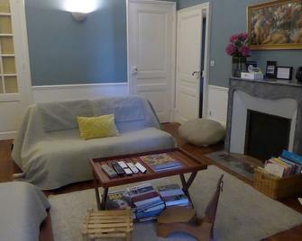 B&B Au Pain Quotidien - Mercurey - Living room