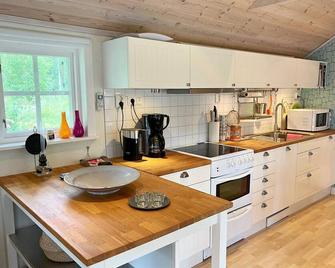 4 Person Holiday Home in Saltsjobo - Gustavsberg - Cocina