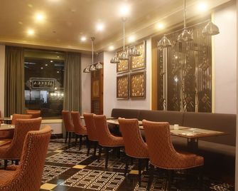 Herald Suites Polaris - Manila - Restaurante