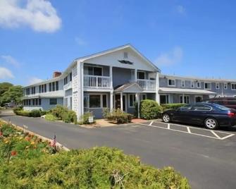 Village Green Motel - South Yarmouth - Rakennus