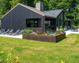 12 person holiday home in Haderslev - Haderslev - Gebouw